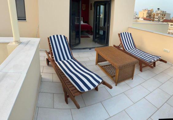 Apartamento Nest & Nook Chios Town Exterior foto